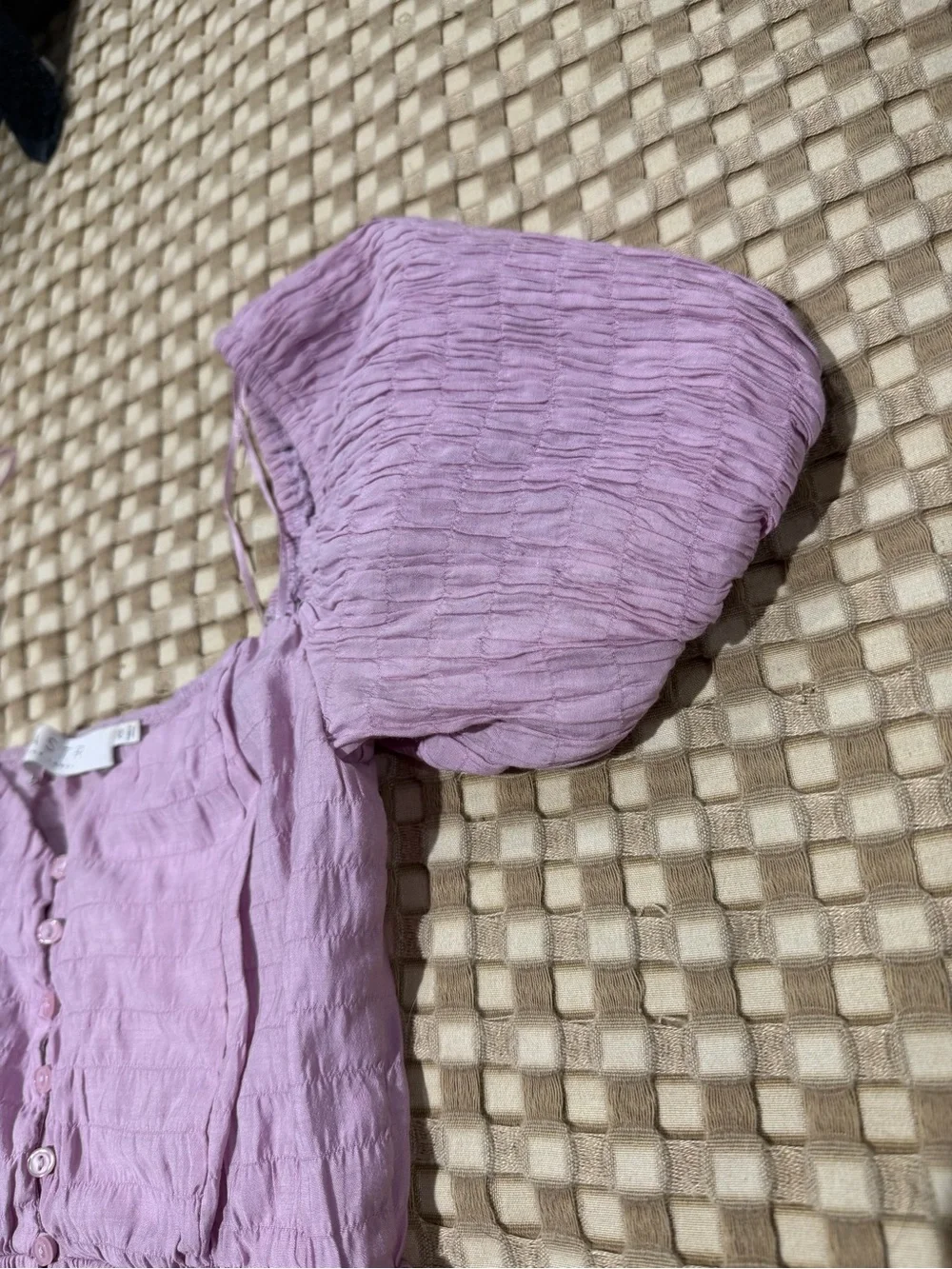 ASTR The Label Lavender Puff-Sleeve Button Front Top